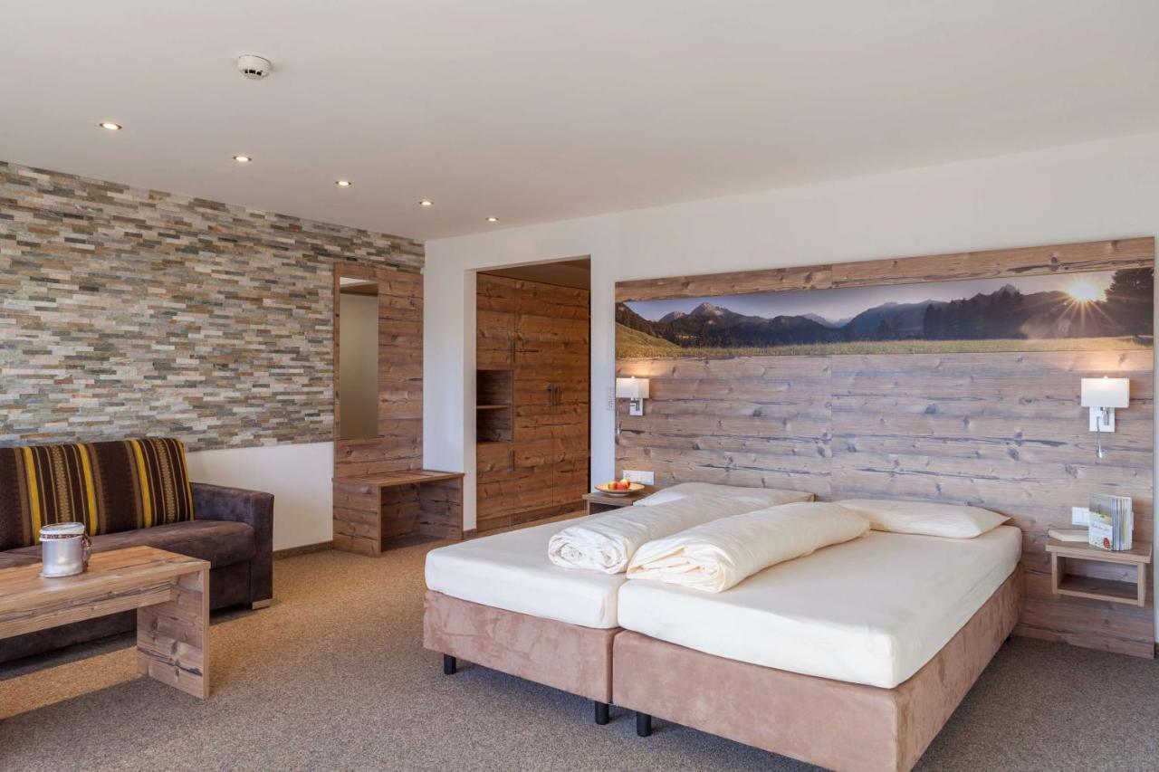 Hotel Talhof Garni&More In Waengle Bei Ройте Екстериор снимка