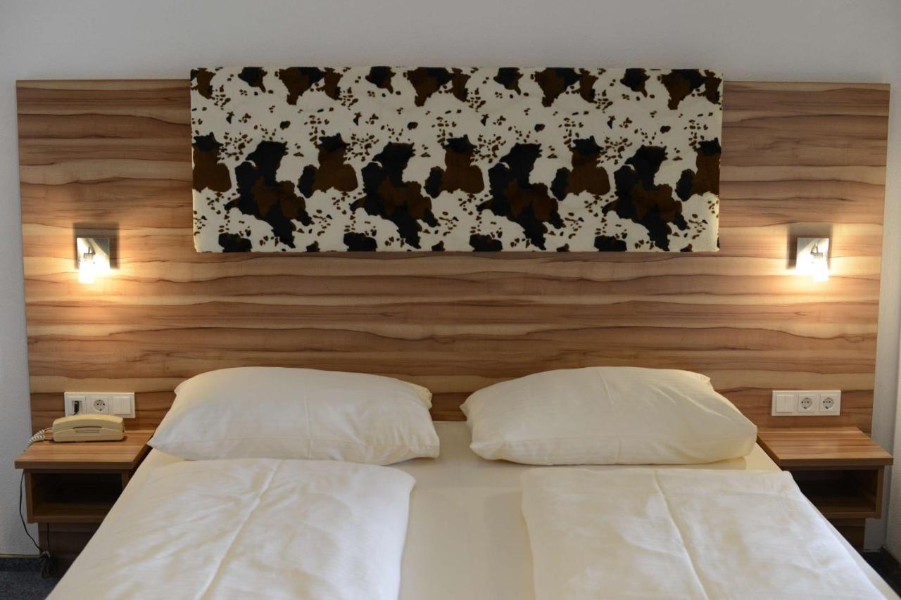 Hotel Talhof Garni&More In Waengle Bei Ройте Екстериор снимка