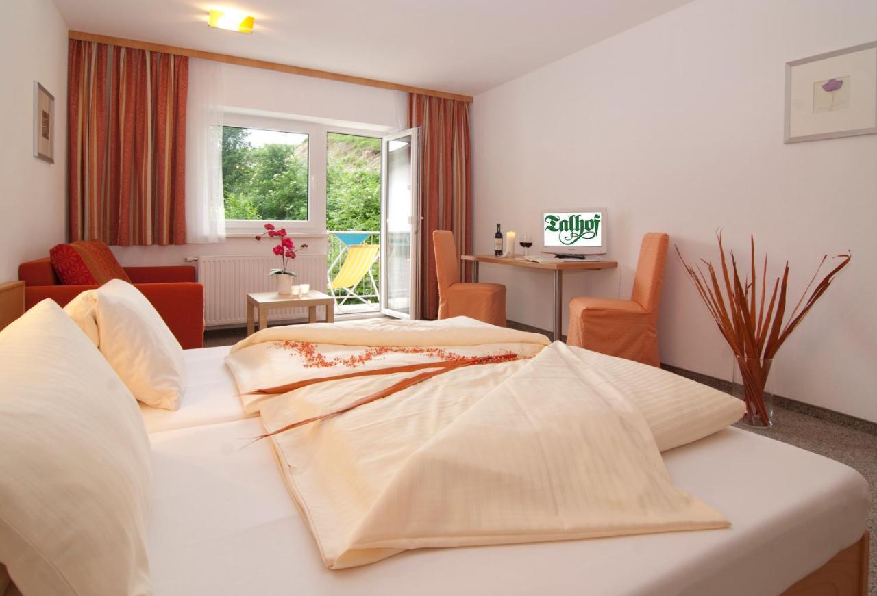 Hotel Talhof Garni&More In Waengle Bei Ройте Екстериор снимка