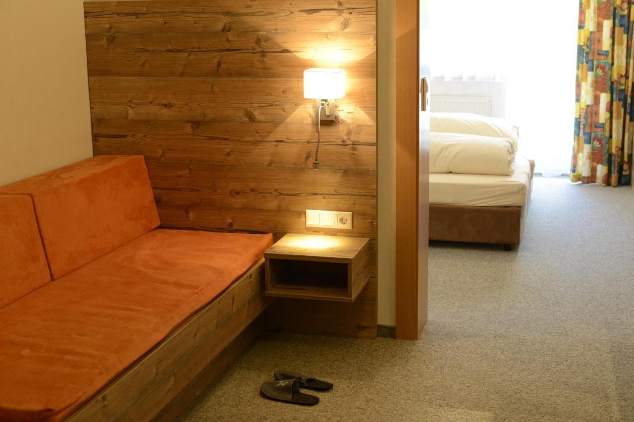 Hotel Talhof Garni&More In Waengle Bei Ройте Екстериор снимка